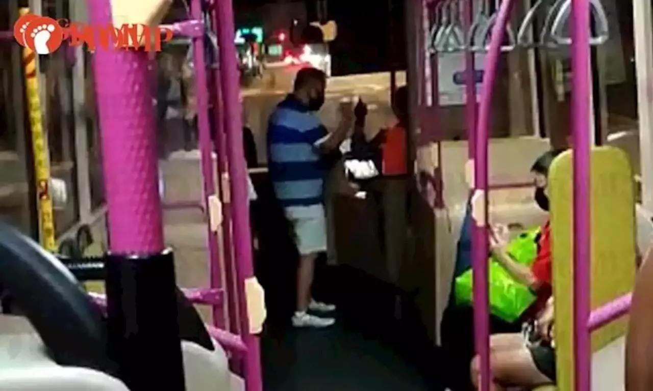Elderly man hurls vulgarities at bus driver for not stopping for him: 'Do you know who am I?'