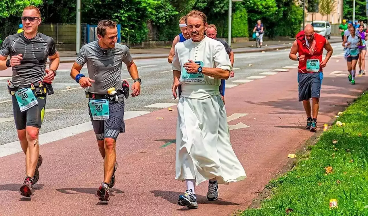 'Ist Gott ein Läufer?' Der 'Marathonpater' im Talk