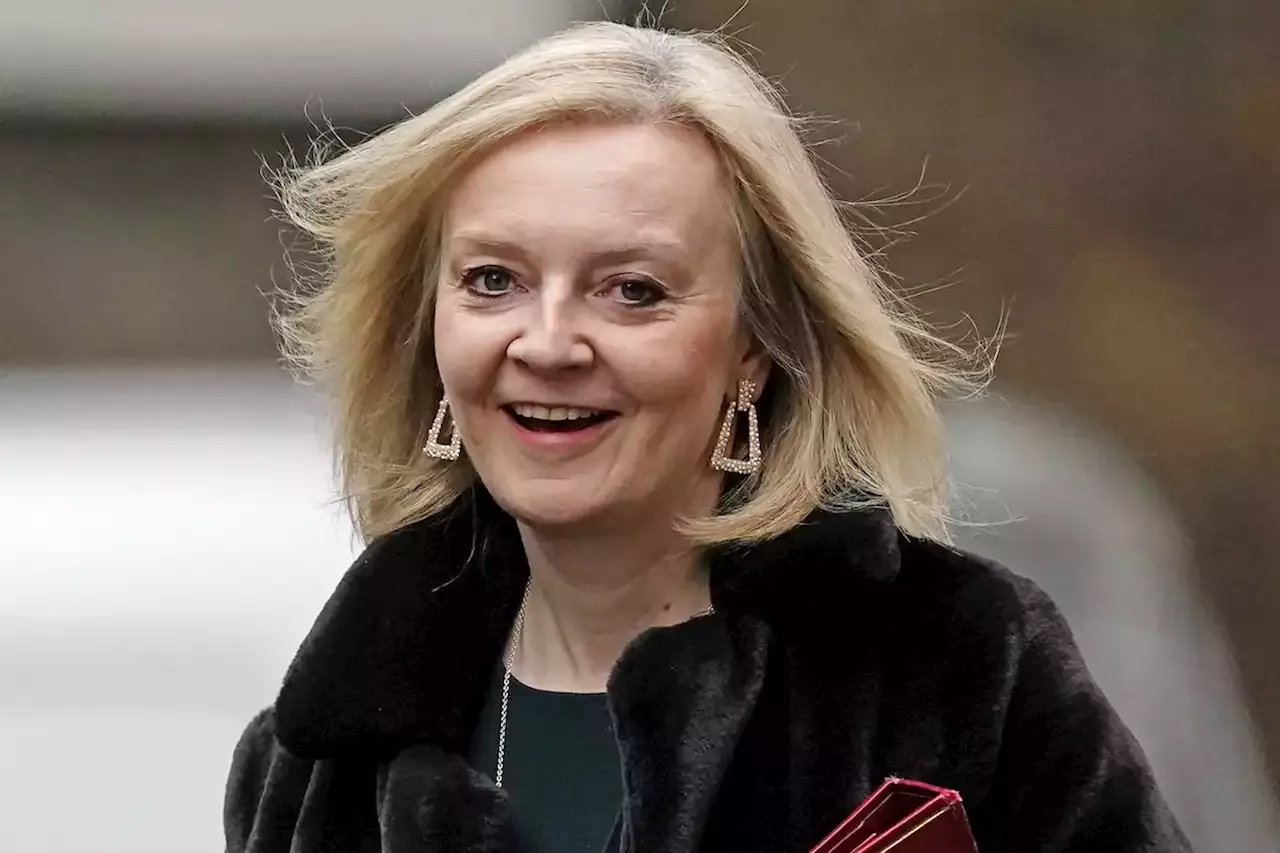 Liz Truss warns EU she is willing to trigger Article 16