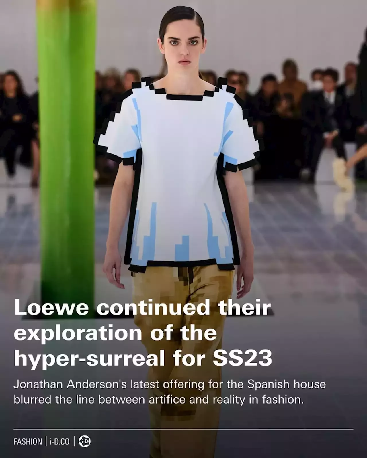 Loewe continued their exploration of the hyper-surreal for SS23
