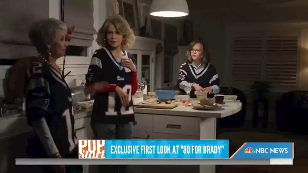 Jane Fonda, Sally Field, Lily Tomlin and Rita Moreno Are Hilarious in '80  for Brady' Trailer - Sports Illustrated Lifestyle