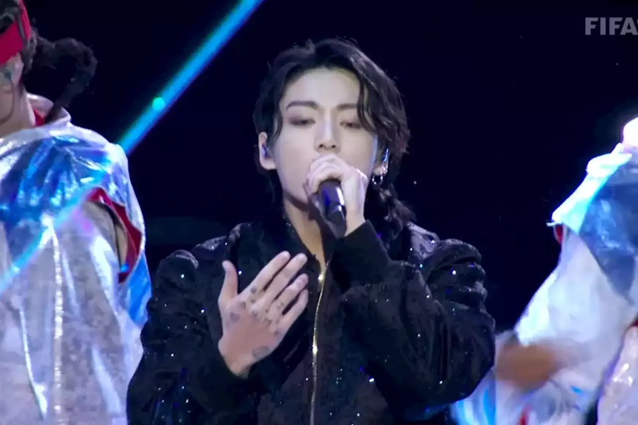 BTS' Jungkook Glitters on World Cup Stage at Qatar Opening Ceremony – Rvce  News