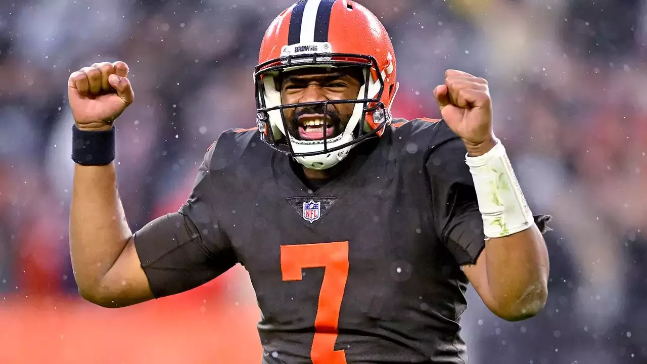 Browns' Jacoby Brissett channels Tom Brady during press conference