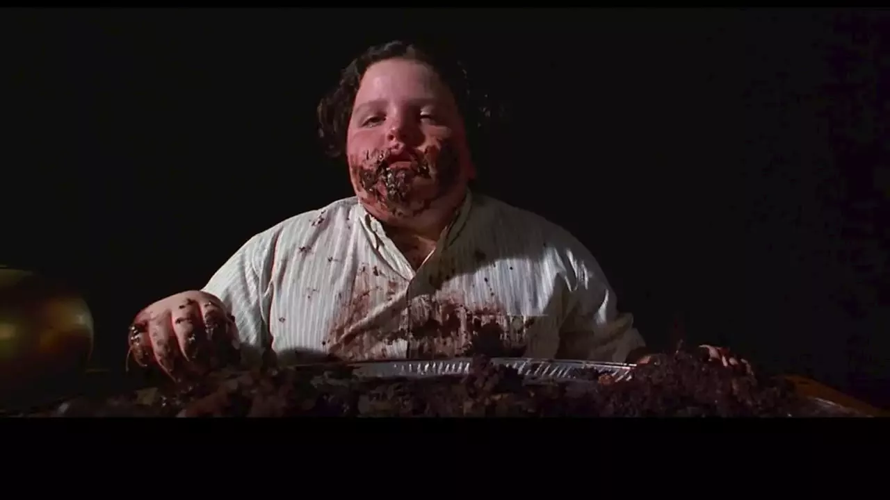 Matilda': La asombrosa transformación de Bruce el devorador de pastel a 26  años del estreno