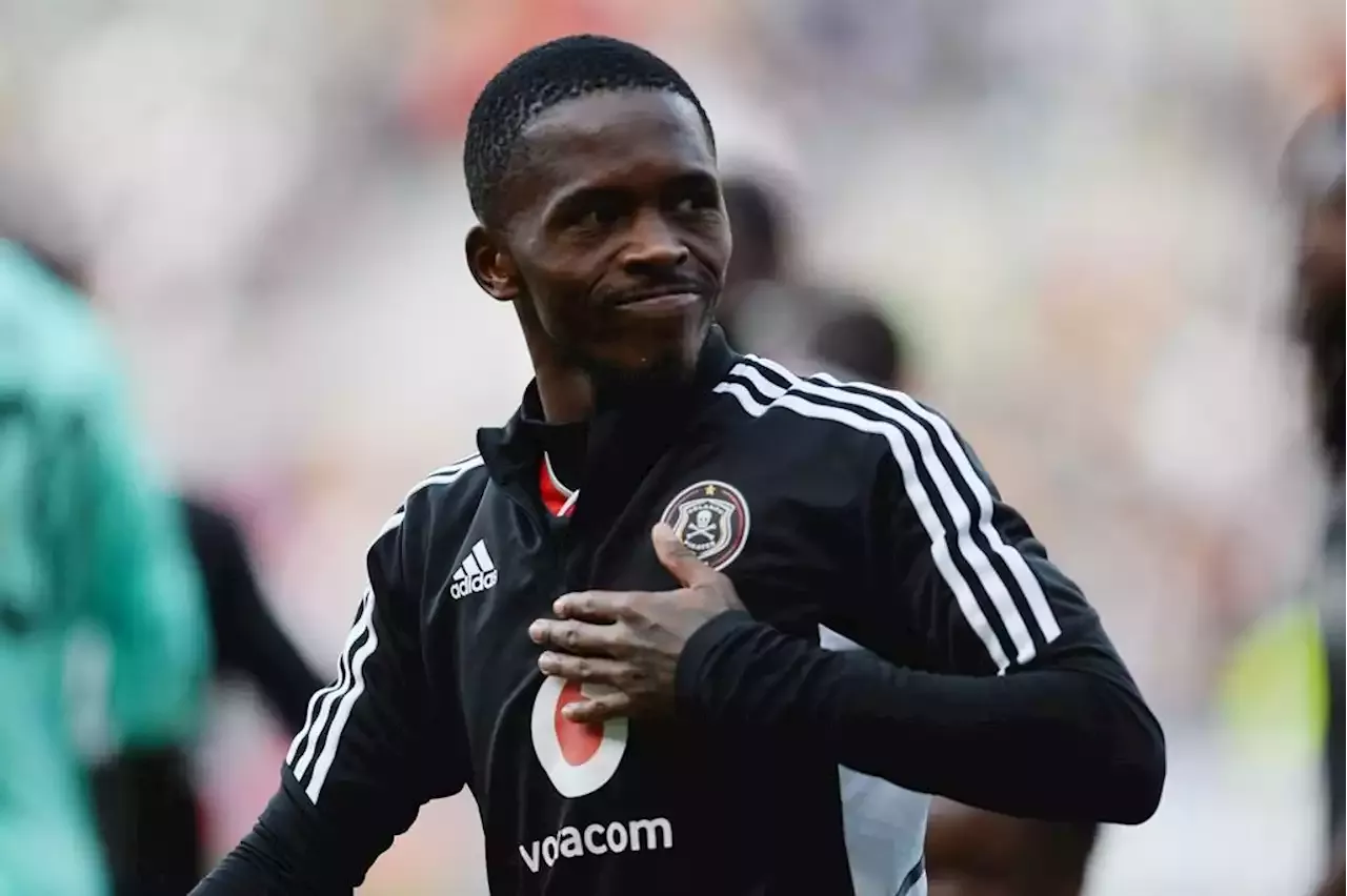 Orlando Pirates announce signing of new striker Jean-Marc Makusu