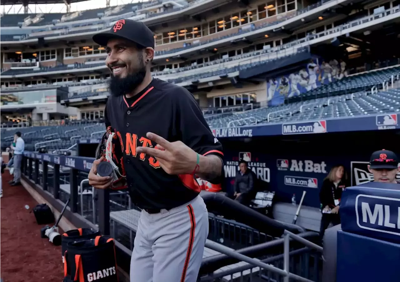 Sergio Romo Retirement Leaves with a Massive Ovation at Oracle Park for his  retirement 3/27/23 😭 