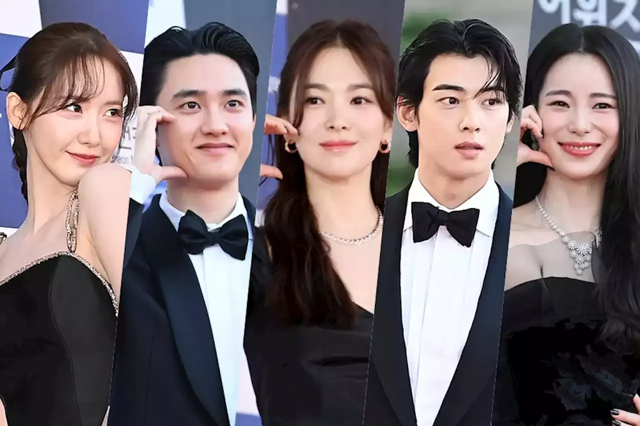 Stars Light Up The Red Carpet At 1st Blue Dragon Series Awards